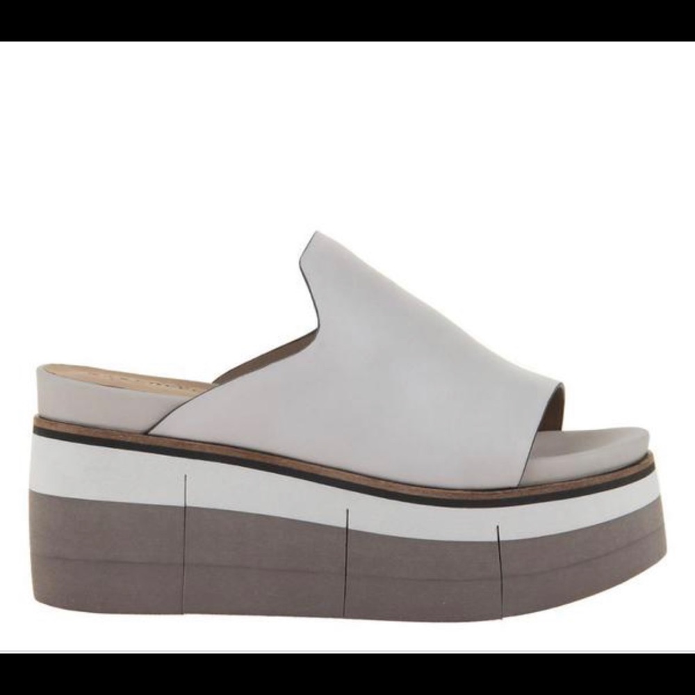 Naked Feet: Flow Wedge Slide Sandal - Mist/Grey